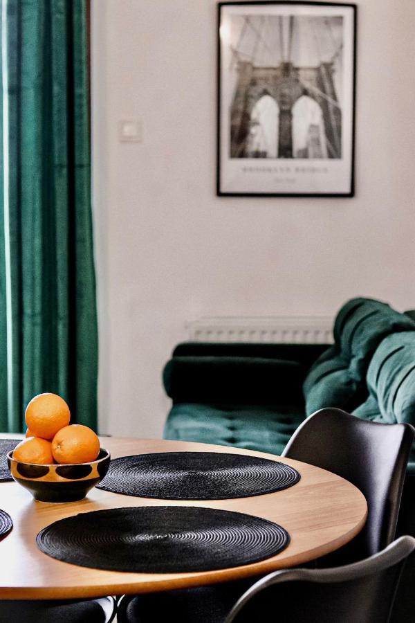 Lavender Hill Apartment Гданськ Екстер'єр фото