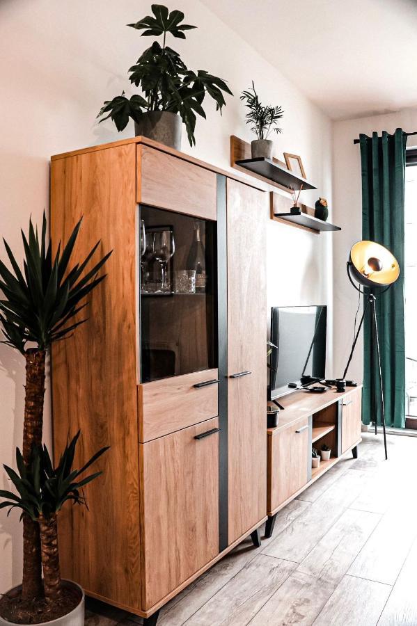 Lavender Hill Apartment Гданськ Екстер'єр фото